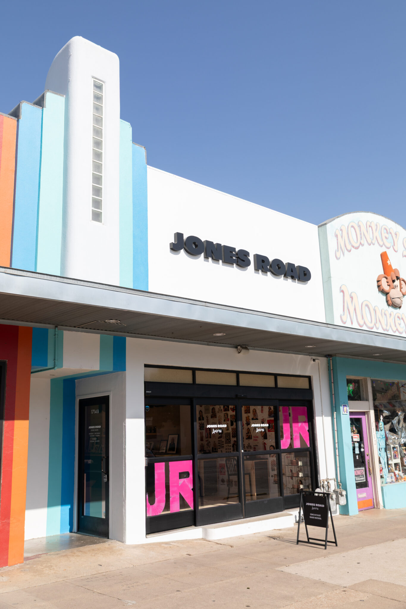 Texas Gets More Gorgeous Because Bobbi Brown Is Back & Better Than Ever ...