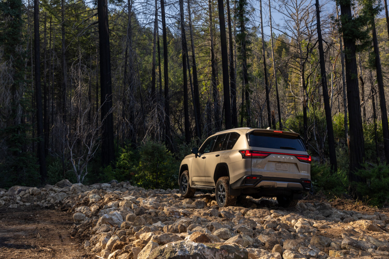 Lexus LX 700h Overtrail